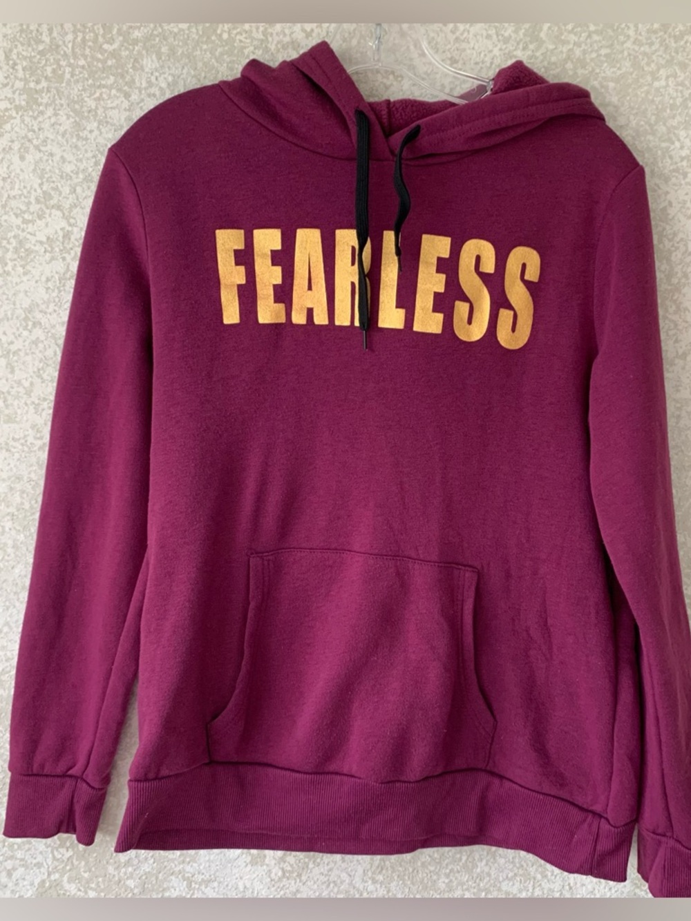 Bobbie Brooks Ladies Large Burgundy Hoodie Gold‎ FEARLESS Print Soft Cozy